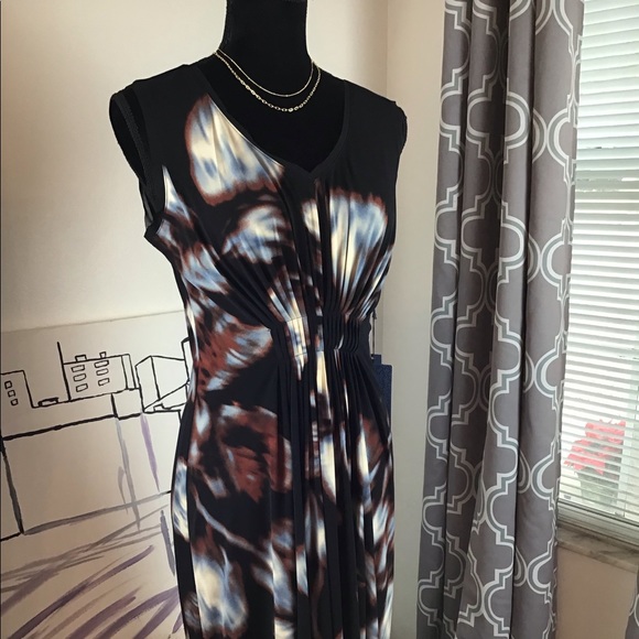 Simply Vera Vera Wang Dresses & Skirts - Simply Vera Wang Escape To The City.